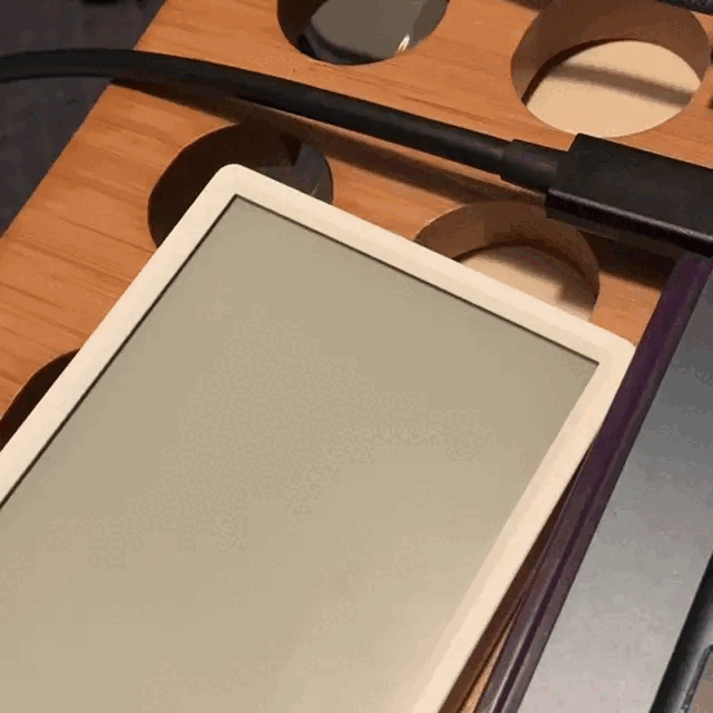 My M5 Paper shown drawing the header and then the icon.